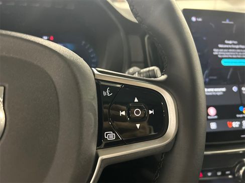 Used 2026 Volvo XC90 B6 Ultra w/ Protection Package image 14