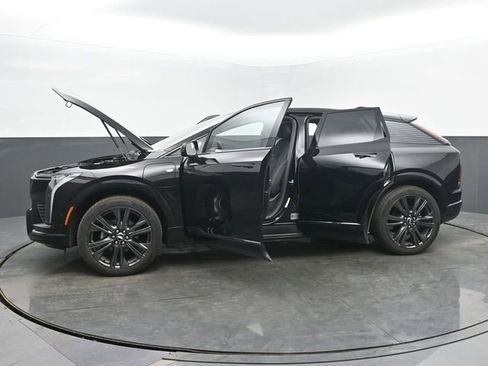 New 2026 Cadillac Optiq Sport 2 w/ LPO, Floor Liner Package image 55