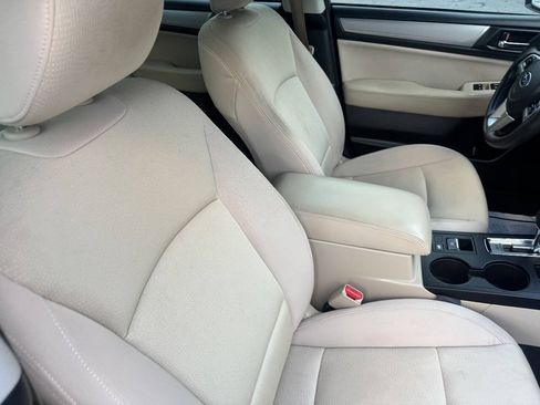 Used 2015 Subaru Legacy 2.5i Premium AWD/4WD image 19