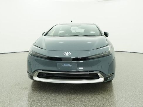New 2026 Toyota Prius Plug-In Hybrid image 3
