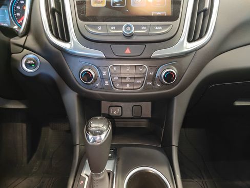 Used 2018 Chevrolet Equinox LT w/ Redline Edition AWD/4WD image 23