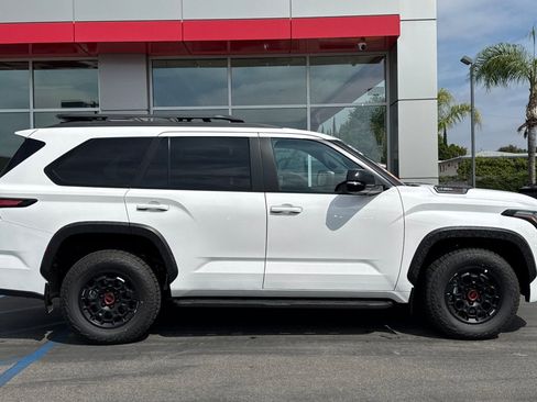 Certified 2026 Toyota Sequoia TRD Pro w/ Tow Technology Package AWD/4WD image 4