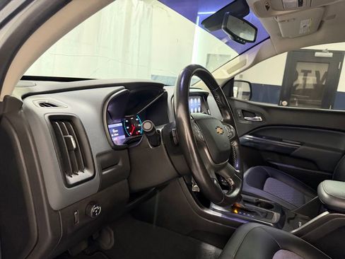 Used 2019 Chevrolet Colorado Z71 RWD image 11