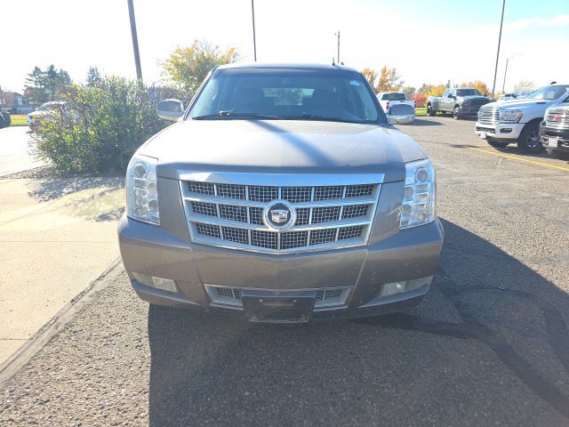 Used 2012 Cadillac Escalade ESV Platinum AWD/4WD image 2