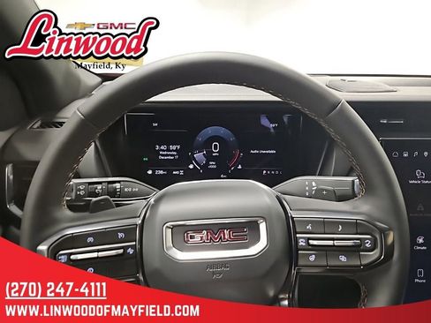 New 2026 GMC Terrain AT4 AWD/4WD image 24