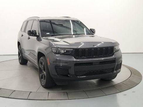Used 2021 Jeep Grand Cherokee L Laredo AWD/4WD image 3