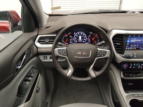 Used 2023 GMC Acadia SLT w/ Technology Package AWD/4WD image 22