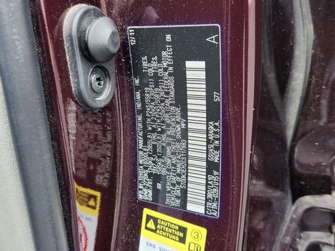 Used 2012 Toyota Highlander Limited w/ Tow Pkg image 33