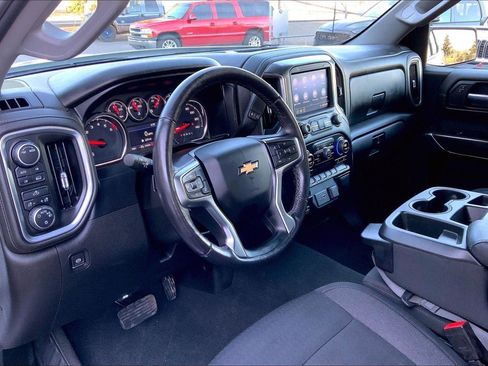 Used 2021 Chevrolet Silverado 1500 LT image 14