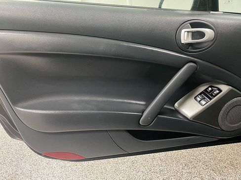 Used 2008 Mitsubishi Eclipse GS image 10