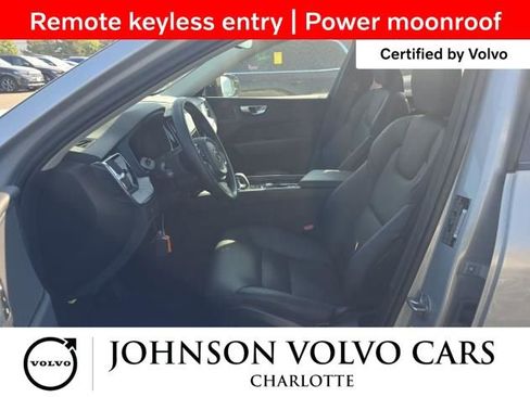 Certified 2025 Volvo XC60 B5 Plus image 4