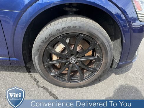 Used 2021 Audi e-tron Premium image 14