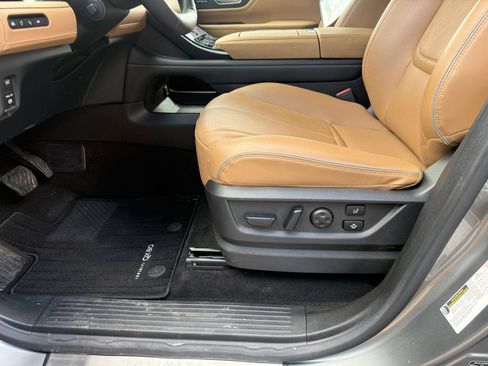 Used 2025 INFINITI QX80 Sensory AWD/4WD image 48