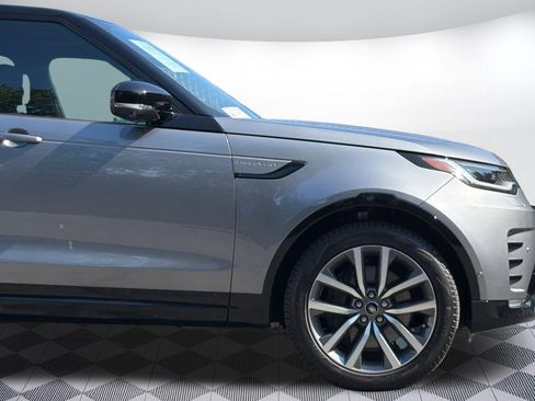 Used 2025 Land Rover Discovery Dynamic SE AWD/4WD image 37