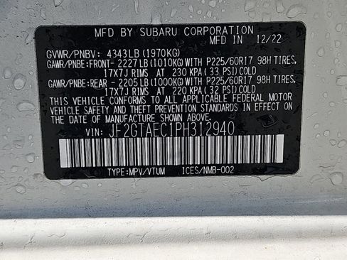 Used 2023 Subaru Crosstrek 2.0i Premium image 14