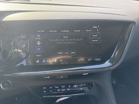 Used 2023 Buick Envision Essence w/ Sport Touring Package image 17