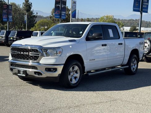Certified 2024 RAM 1500 Big Horn AWD/4WD image 3