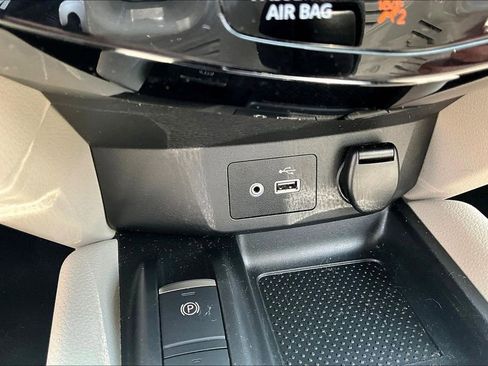 Used 2021 Nissan Rogue Sport SL w/ Premium Package AWD/4WD image 16