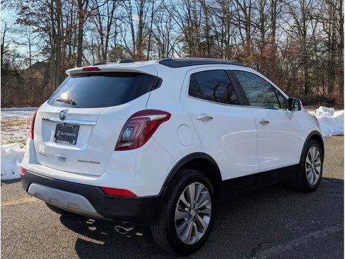 Used 2018 Buick Encore Preferred image 7