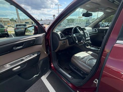 Used 2017 GMC Acadia Limited SLT AWD/4WD image 10