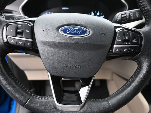 Used 2021 Ford Escape SEL image 19