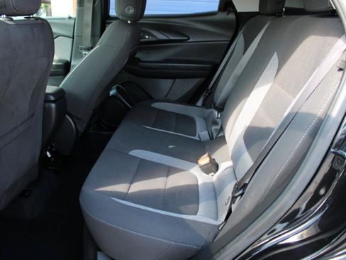 Used 2023 Chevrolet TrailBlazer LT FWD image 43
