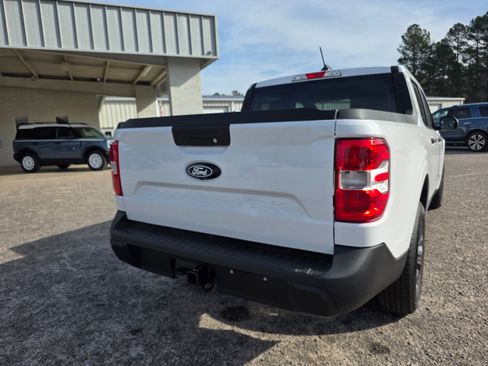 New 2025 Ford Maverick XLT w/ XLT Luxury Package image 5