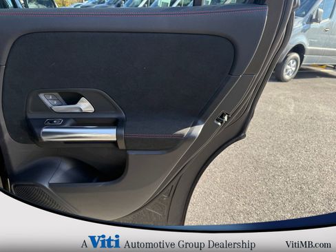 Used 2023 Mercedes-Benz GLA 250 4MATIC image 25