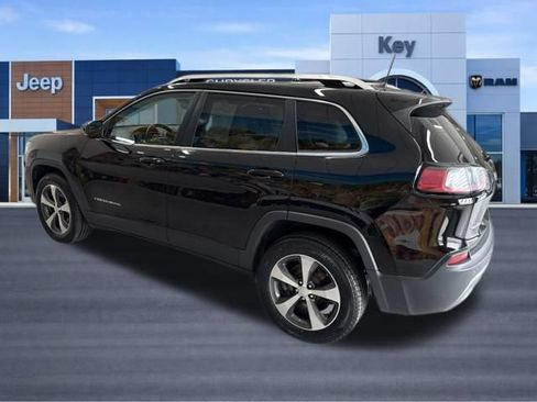 Used 2019 Jeep Cherokee Limited AWD/4WD image 4