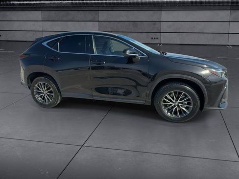 Certified 2024 Lexus NX 250 FWD w/ Towing Package (2000 Lbs) image 2