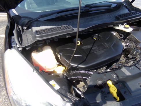 Used 2014 Ford Escape Titanium w/ Equipment Group 401A FWD image 31