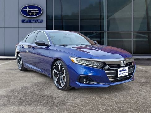 Used 2021 Honda Accord Sport image 3