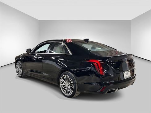 Used 2023 Cadillac CT4 Premium Luxury image 3