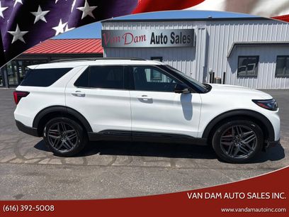 Used 2025 Ford Explorer ST