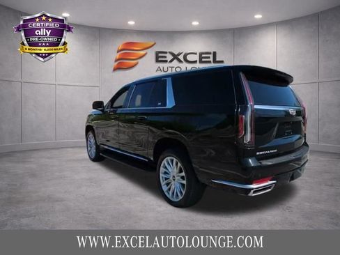 Used 2023 Cadillac Escalade ESV Luxury AWD/4WD image 3