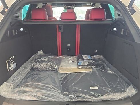 New 2025 Maserati Grecale Modena image 10