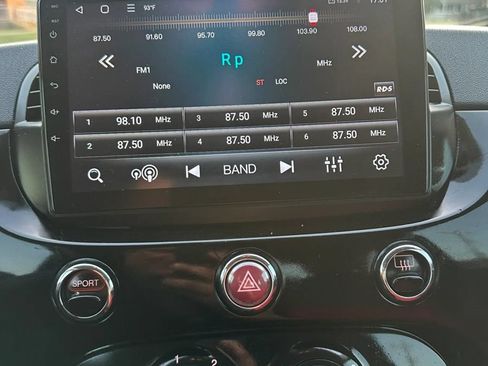 Used 2015 FIAT 500 Pop FWD image 25