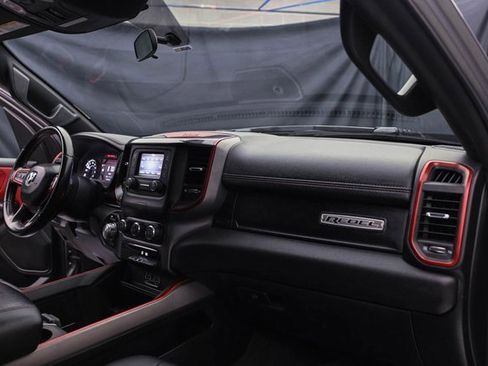 Used 2019 RAM 1500 Rebel image 19