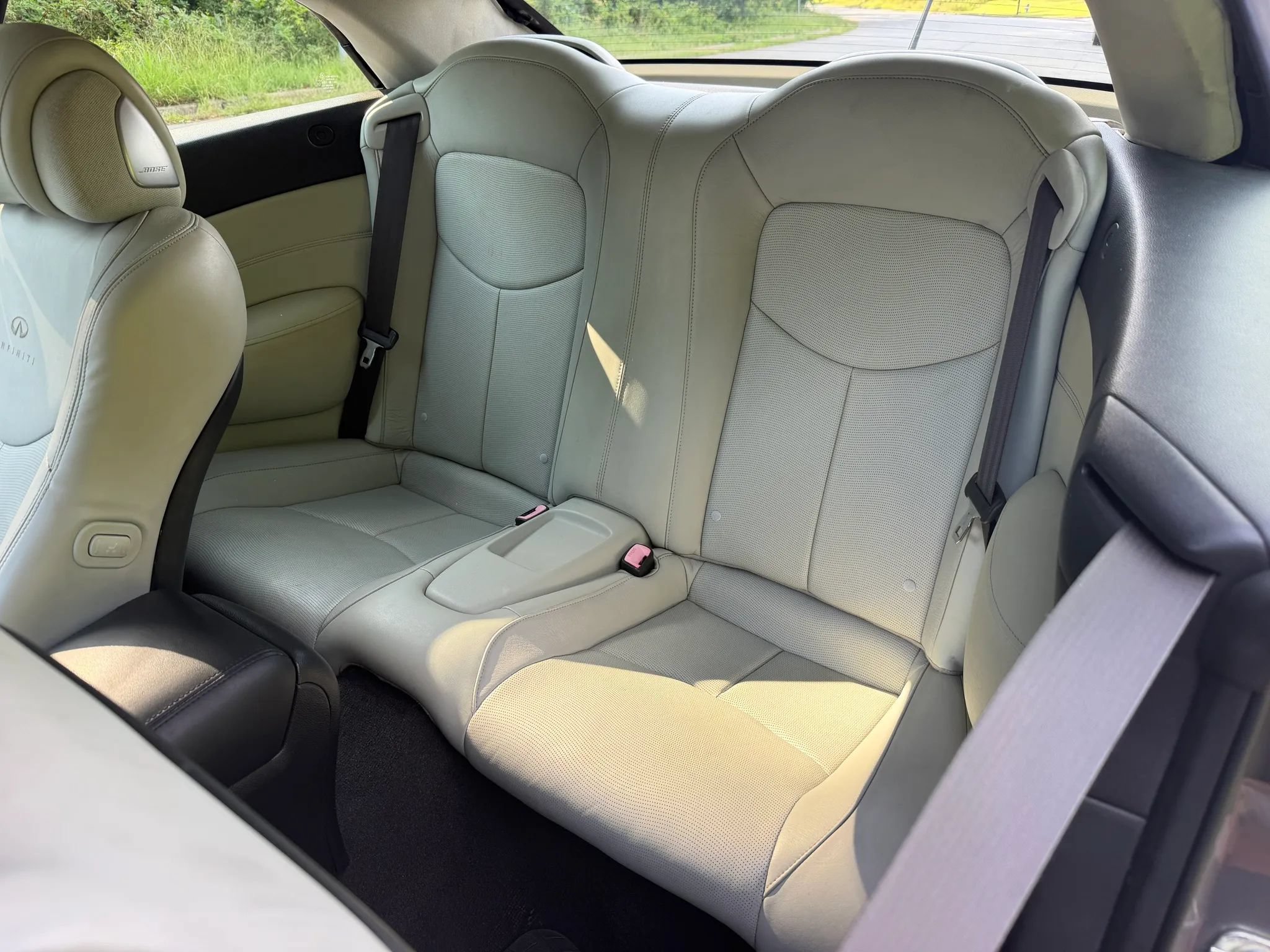 Used 2012 INFINITI G37 Convertible w/ Premium Pkg RWD image 19