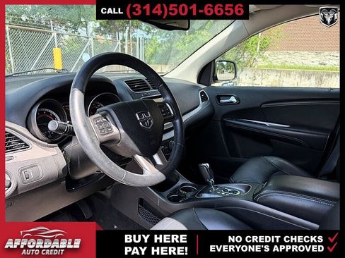 Used 2018 Dodge Journey Crossroad w/ Driver Convenience Group FWD image 9