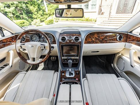 Used 2014 Bentley Flying Spur W12 AWD/4WD image 32