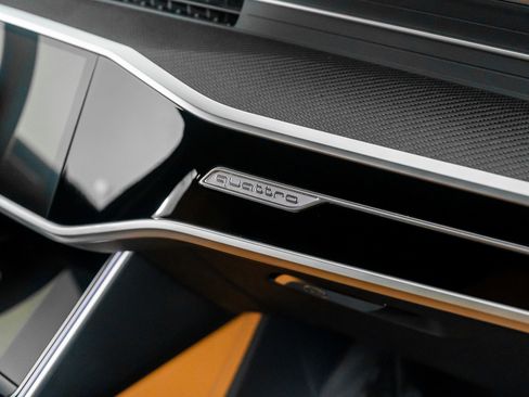 Used 2025 Audi RS 6 performance image 51