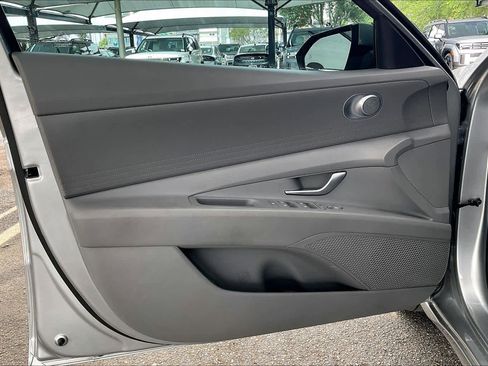 Certified 2023 Hyundai Elantra SEL FWD image 22