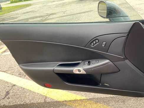 Used 2011 Chevrolet Corvette Grand Sport w/ Preferred Equipment Group RWD image 22