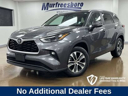 Used 2023 Toyota Highlander XLE