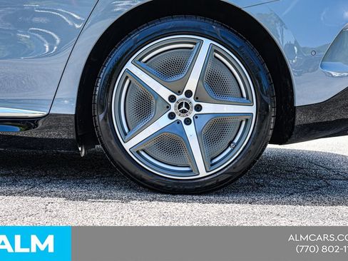 Used 2024 Mercedes-Benz EQE 500 4MATIC Sedan image 17