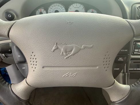 Used 2000 Ford Mustang GT RWD image 21