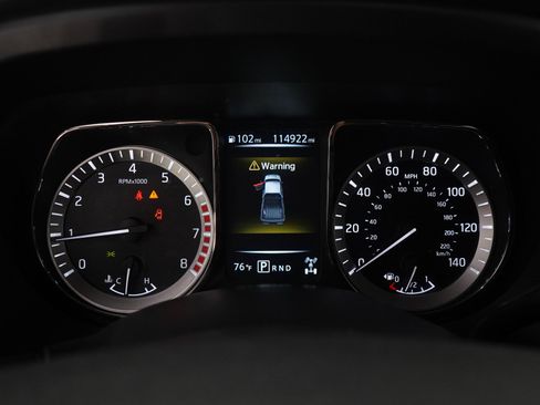 Used 2017 Nissan Titan SV AWD/4WD image 27