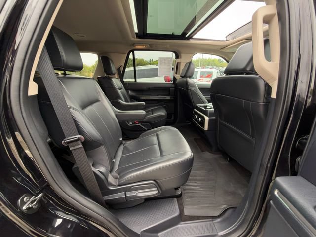 Used 2023 Ford Expedition XLT AWD/4WD image 11