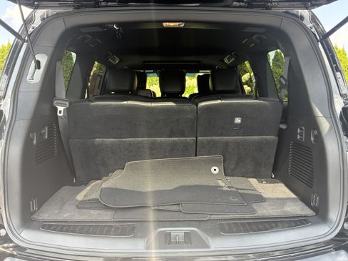 Used 2022 INFINITI QX80 Sensory w/ Cargo Package RWD image 12